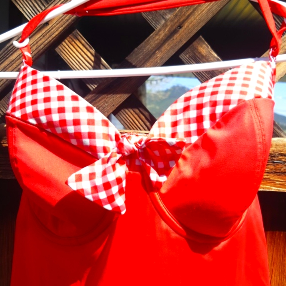 Freya Red and white checkered tankini